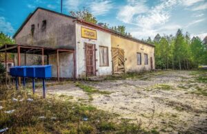 Borgo fantasma con case a 1 euro, immerso nel silenzio e nella tranquillità, pronto a rinascere.